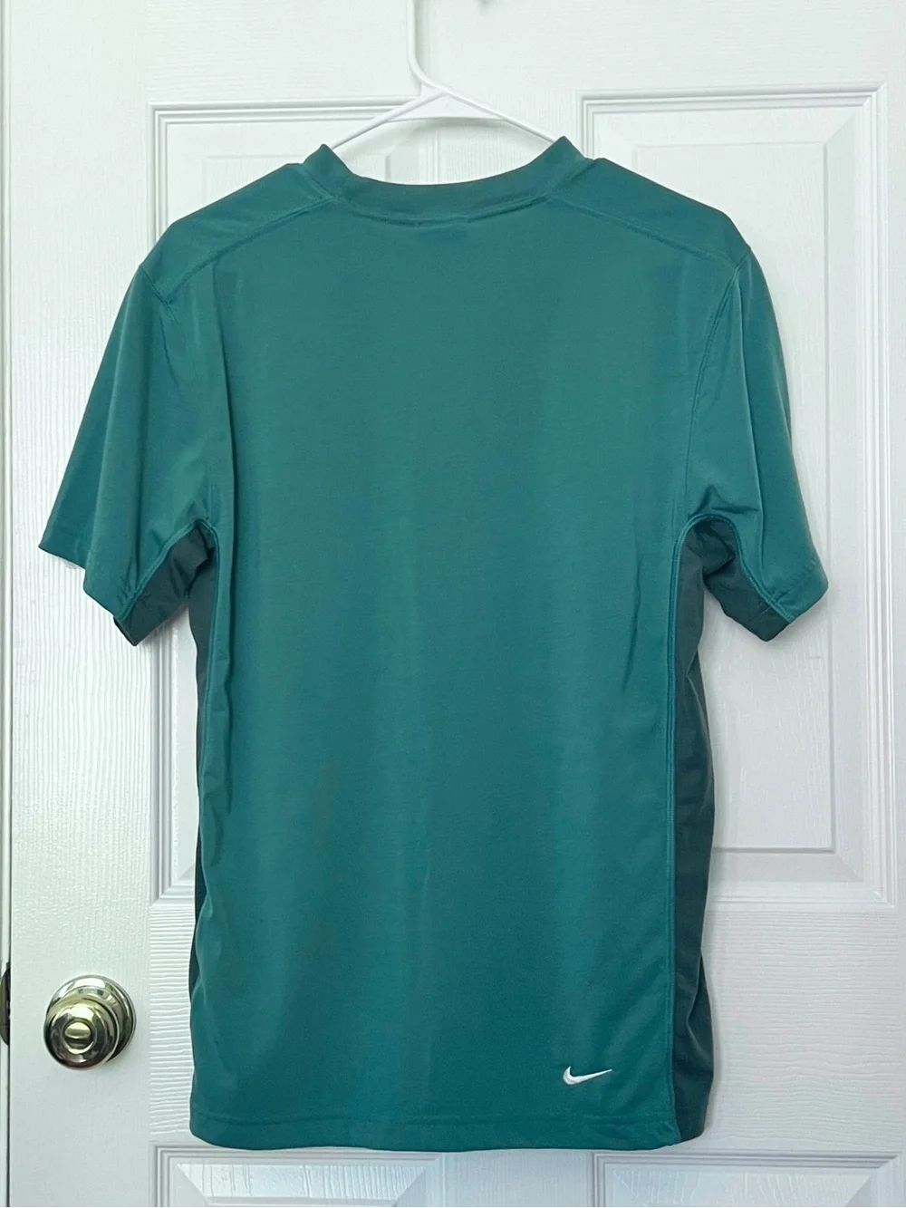 Nike ACG Green Goat Rocks Dri-FIT ADV UV Short-Sleeve Top Size S